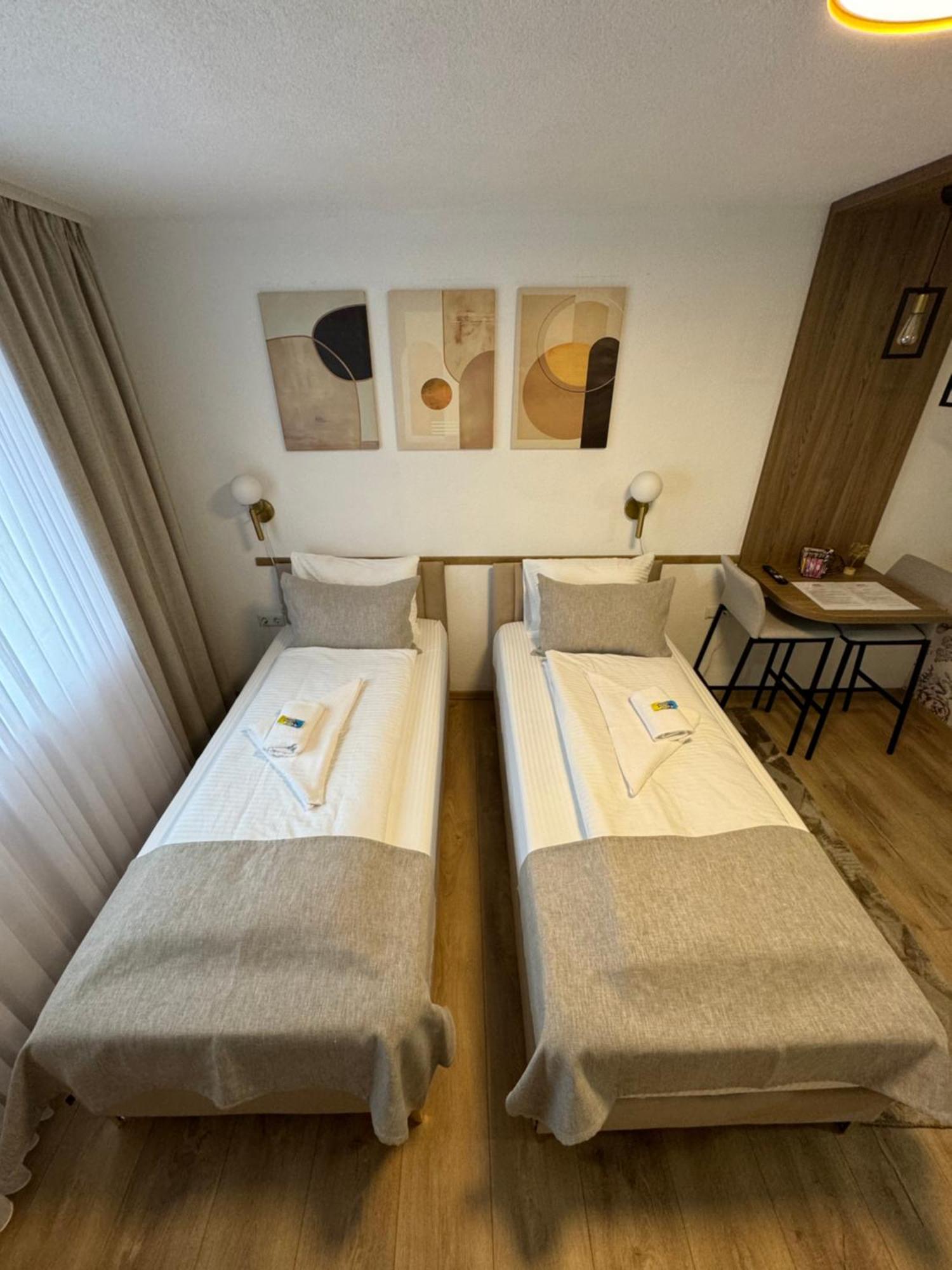 2 * Sarajevo